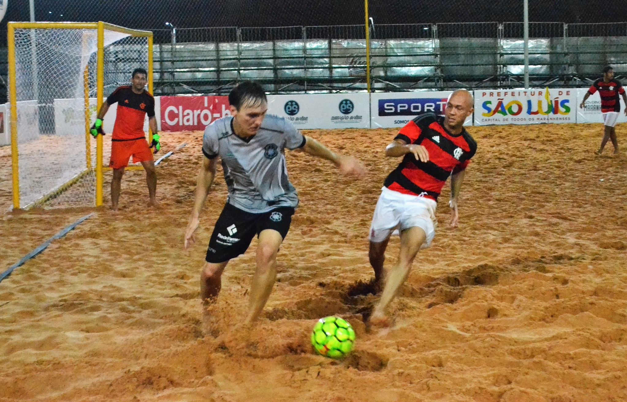 Depois do temporal, chuva de gols no jogo de abertura da Copa do Brasil 2016