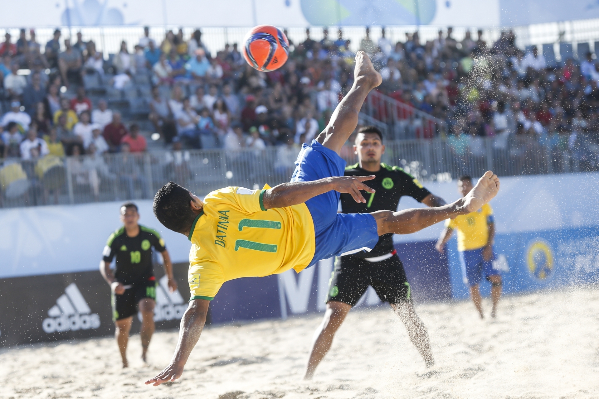 Gilberto Costa anuncia dez convocados para o Mundialito de Cascais, no fim do mês