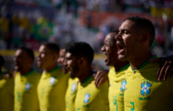 Brasil enfrenta Itália em busca do hexa na Copa do Mundo